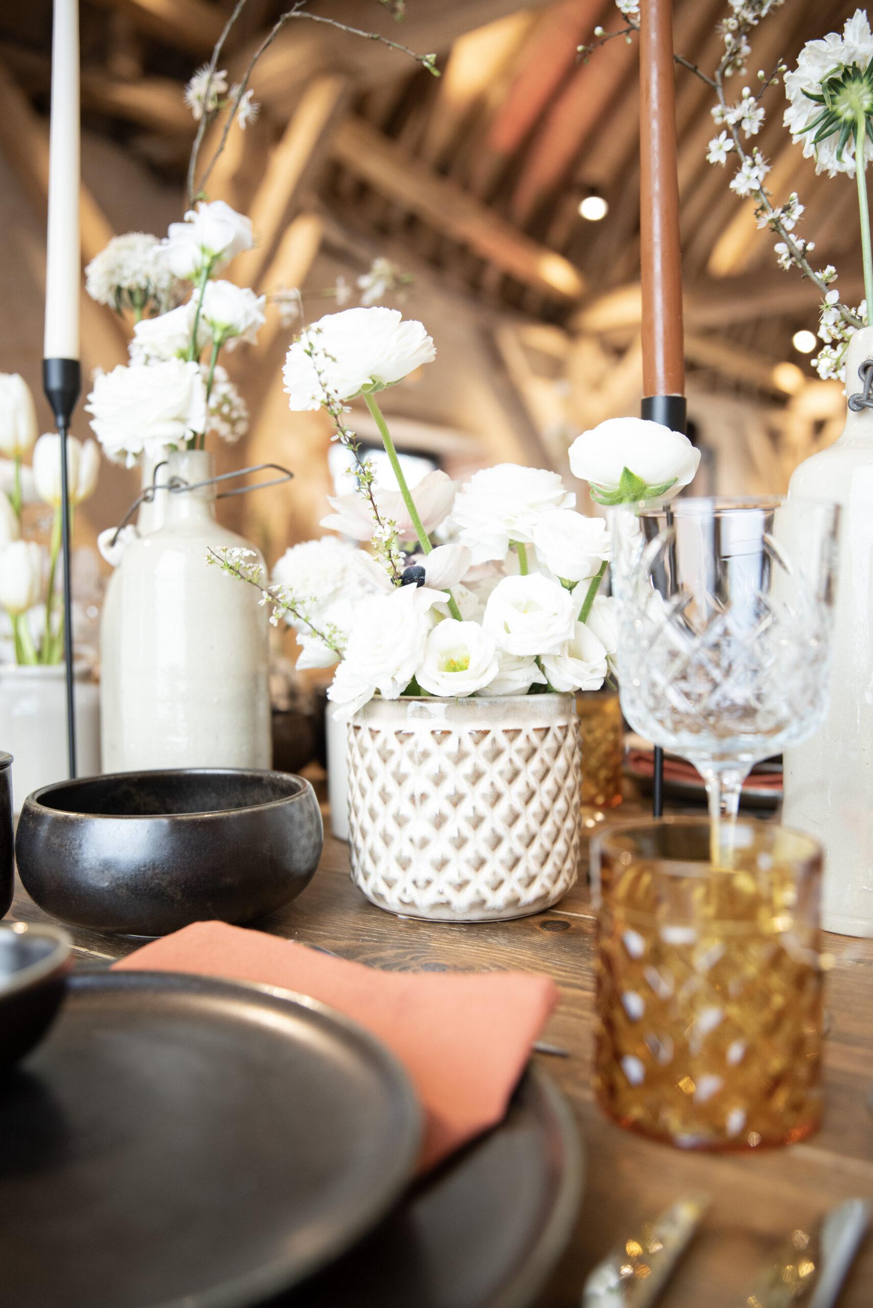 Pot-ceramique-motif-losange-ecru