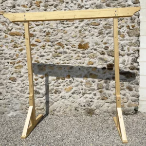 Arche rectangulaire en bois clair