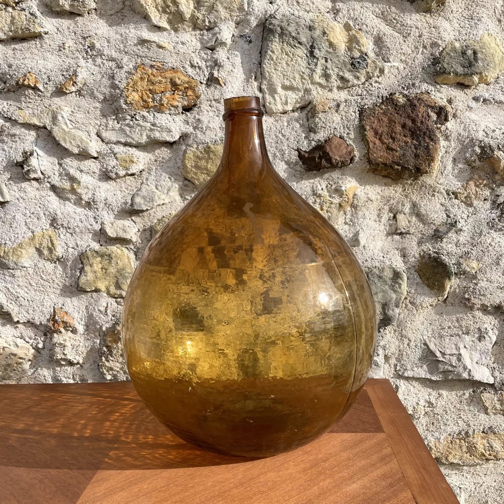 Dame jeanne ambrée martelée Dame jeanne ambrée martelée