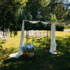 Mousseline blanche arche fer