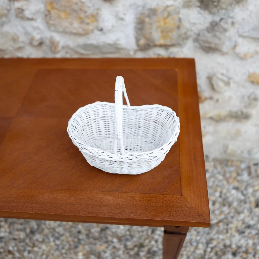 Panier en osier blanc 3