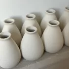 Soliflores en grès blanc sans anse