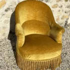 Fauteuil crapaud jaune moutarde à franges