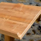 Pupitre en bois naturel