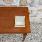 Boîte vintage nacrée et fleurie