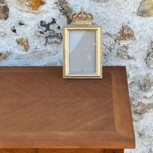 Cadre royal en verre et contour or