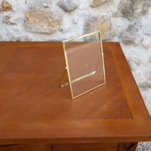 Cadre verre et or sur pied 2