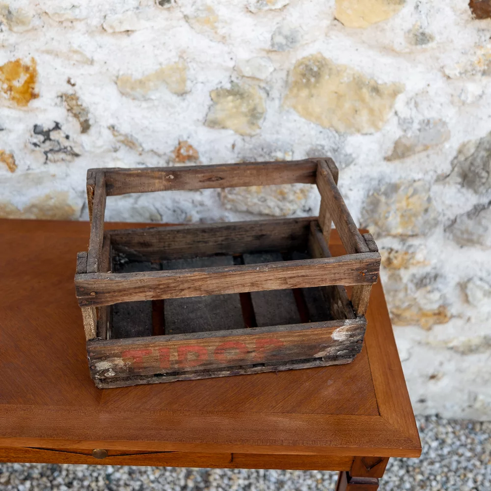 Caisse en bois vintage