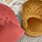 Duo de fauteuils crapaud rose saumon et bronze