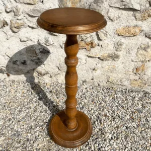 Guéridon vintage en bois pied ondulé