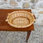 Panier vintage en osier ovale à poignées bois