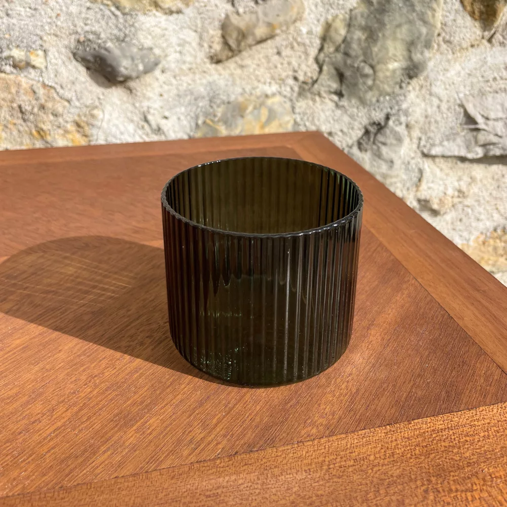 Photophore strié en verre transparent vert sapin