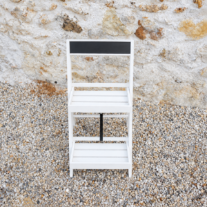 Présentoir en bois blanc