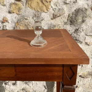 Bougeoir chic en verre transparent