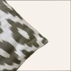 Coussin carré crème et kaki 50x50