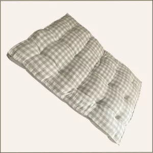 Futon vichy vert sauge et blanc