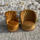 Duo fauteuils crapaud bronze