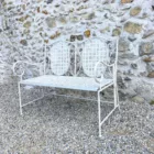Banc en fer forgé blanc