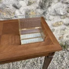 Boîte en verre et bords dorés facettées