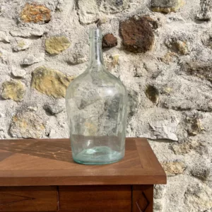 Dame jeanne cylindrique aux reflets bleutés