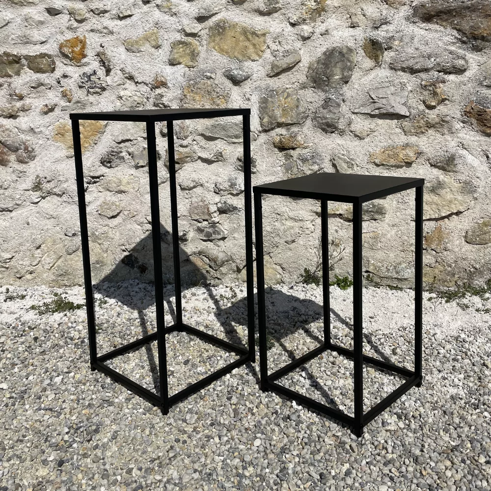 Duo de sellettes noires