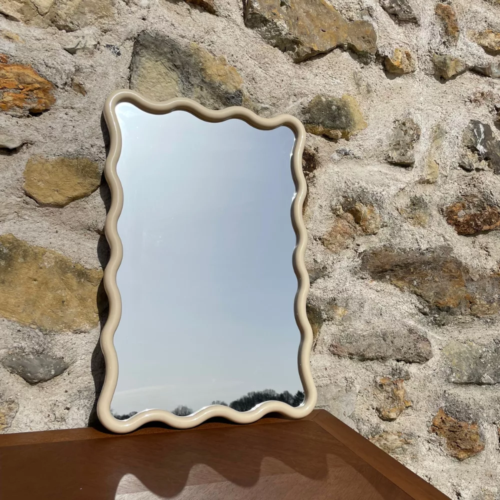 Miroir ondulé crème