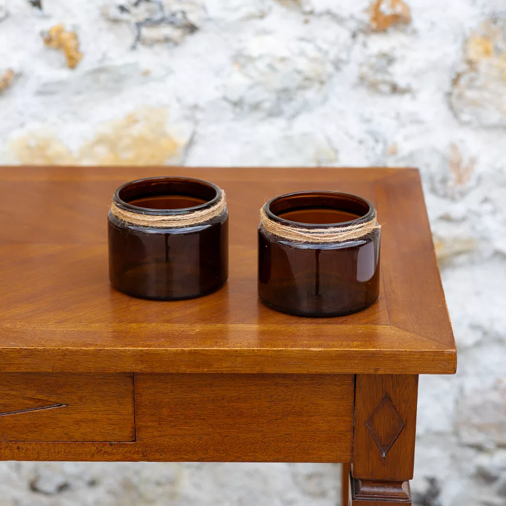 Pot en verre ambré avec cordelette jute