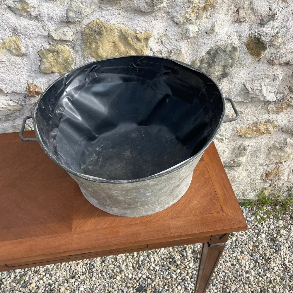 Bassine en zinc étanche