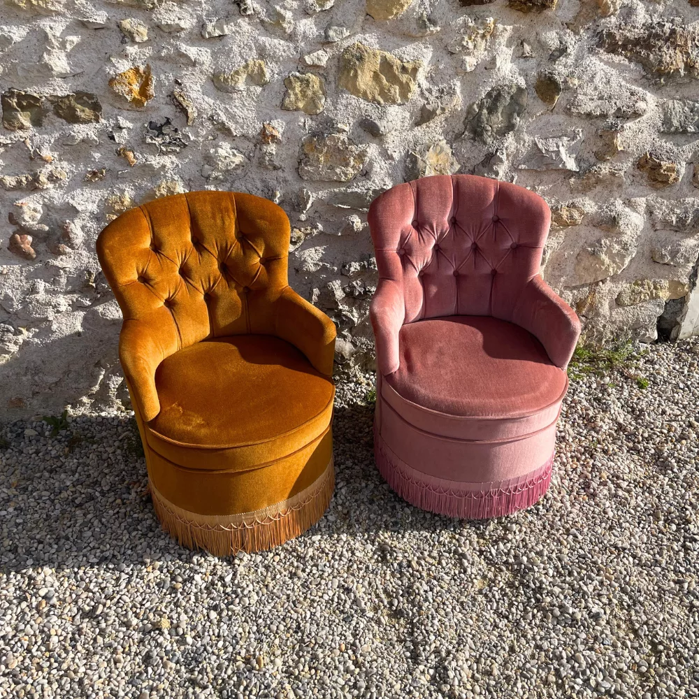Duo fauteuils crapaud rose et bronze identique