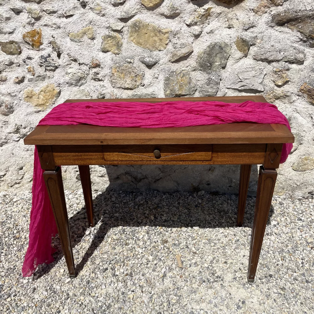 Chemin de table rose fuschia