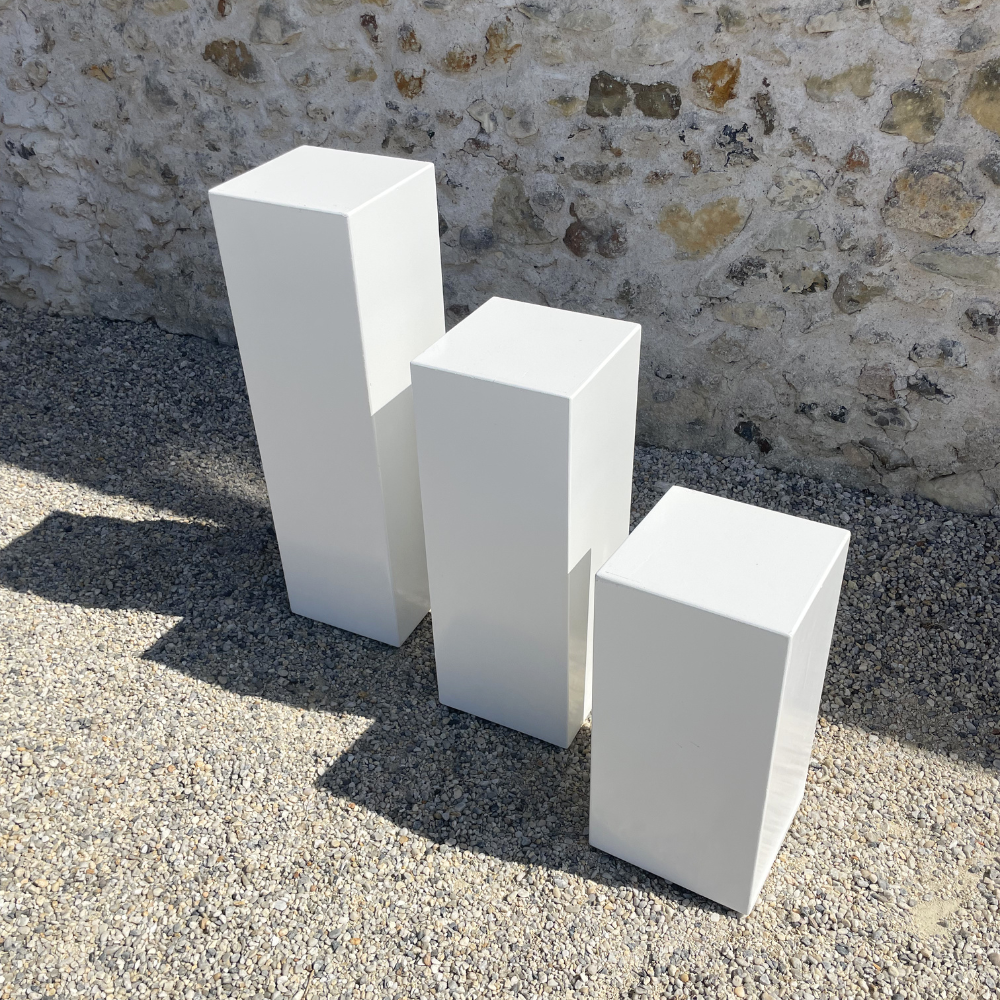 Trio colonnes blanches